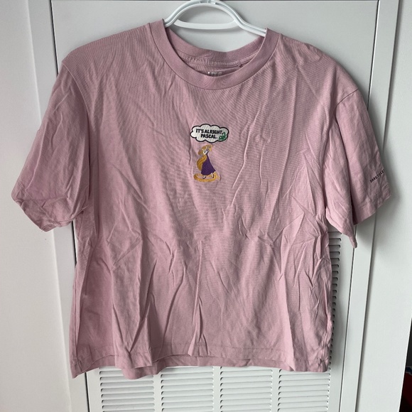 Uniqlo Rapunzel Shirt - Picture 1 of 4